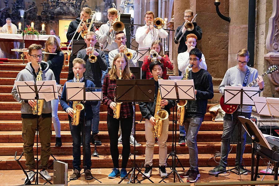 Schulfeiertag_2017_mit_Bischof_Kohlgraf_06