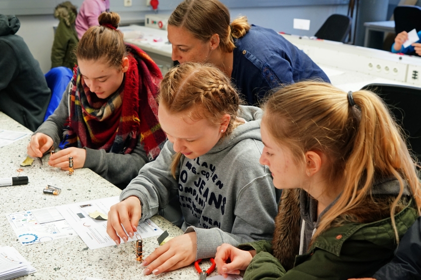 Tag_der_Technik_04_11.2015.jpg